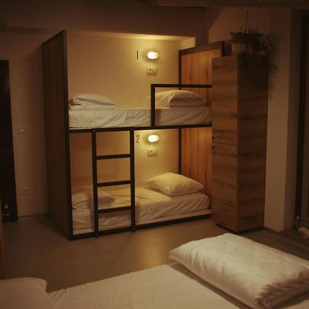 Garage Hostel Нова Горица Екстериор снимка