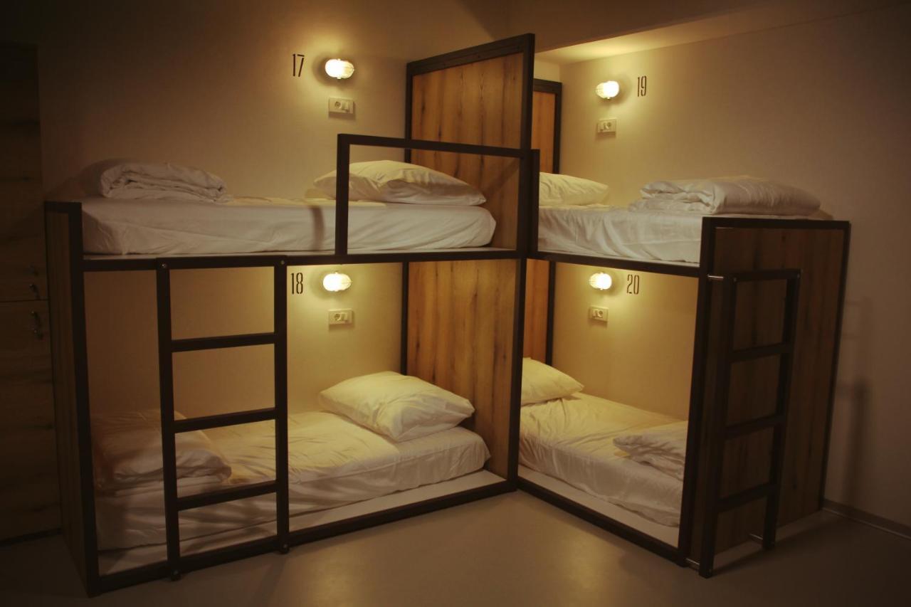 Garage Hostel Нова Горица Екстериор снимка