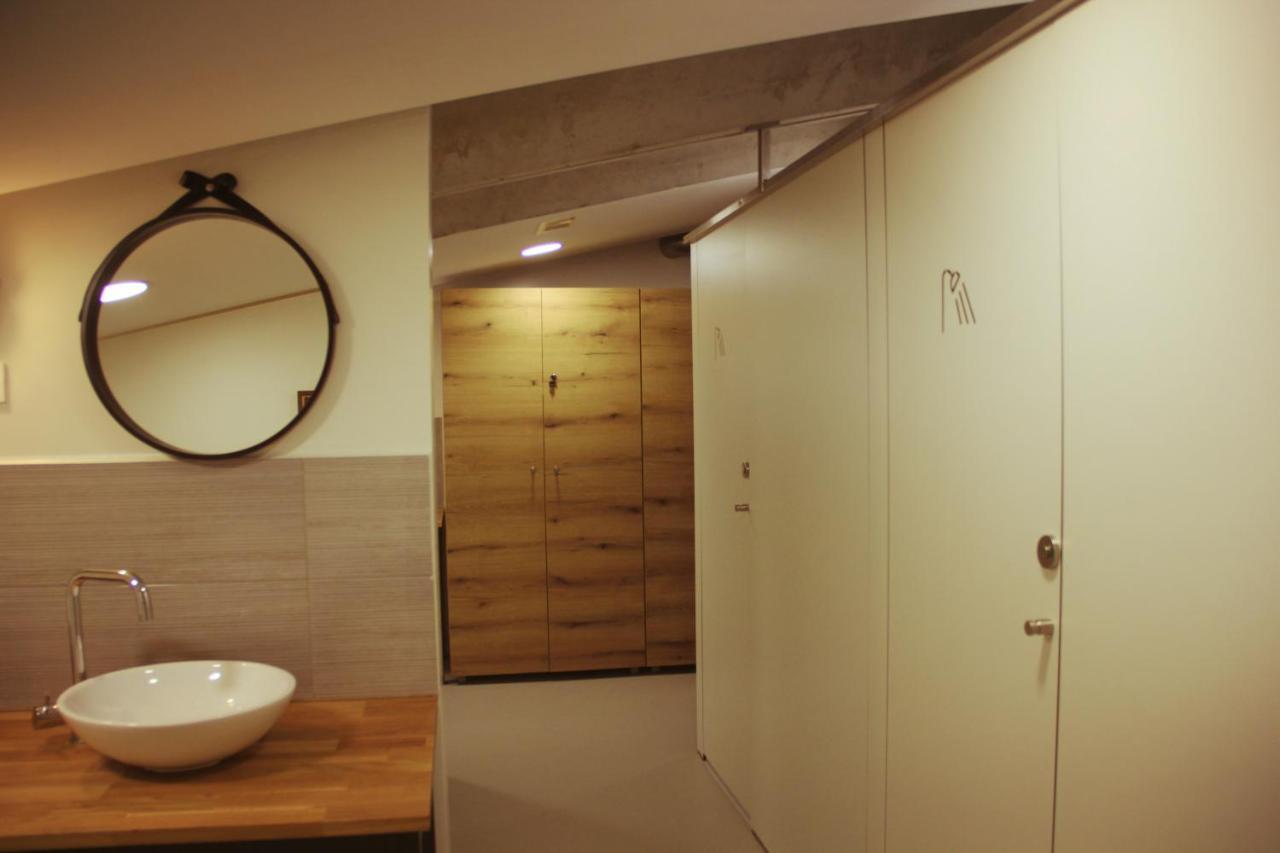 Garage Hostel Нова Горица Екстериор снимка