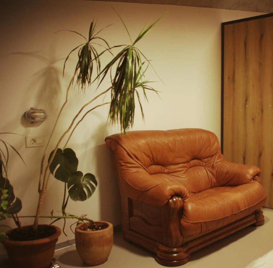 Garage Hostel Нова Горица Екстериор снимка